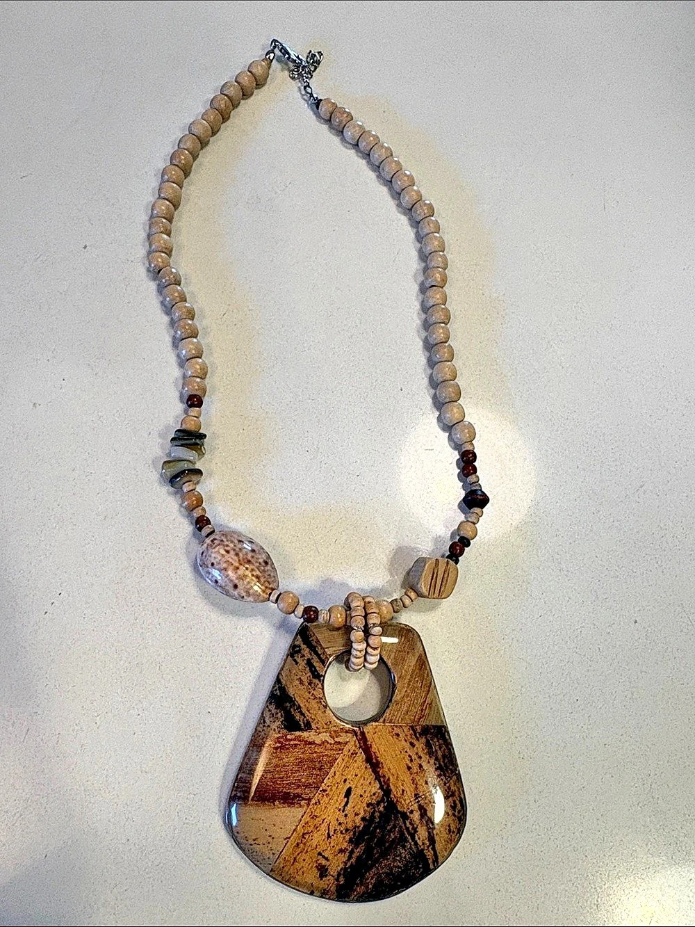 Vintage Beaded Shell and Wood Pendant Necklace